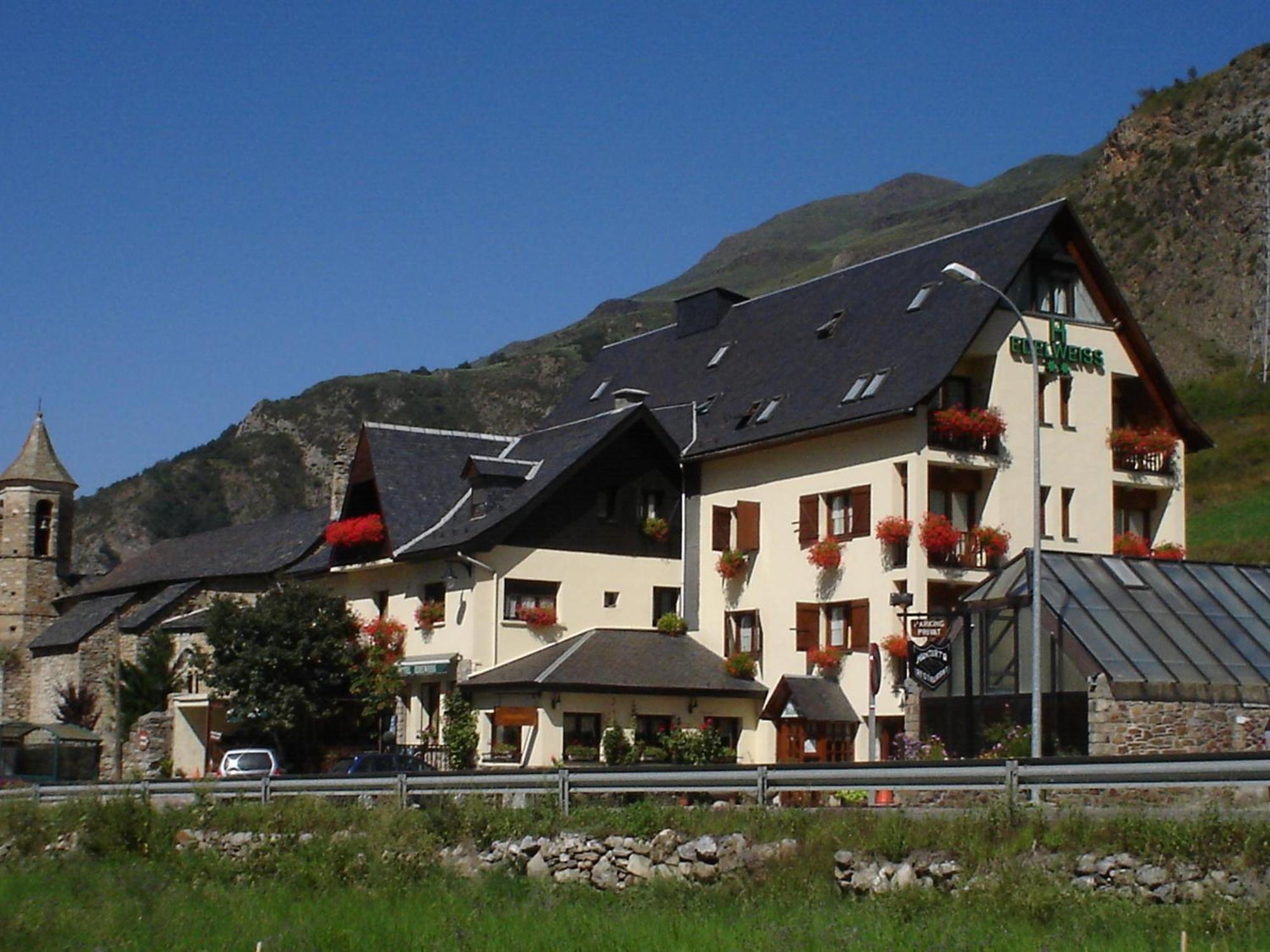 Hotel Edelweiss Arties Eksteriør billede