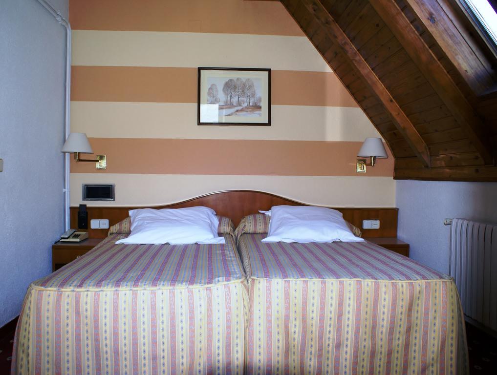 Hotel Edelweiss Arties Eksteriør billede